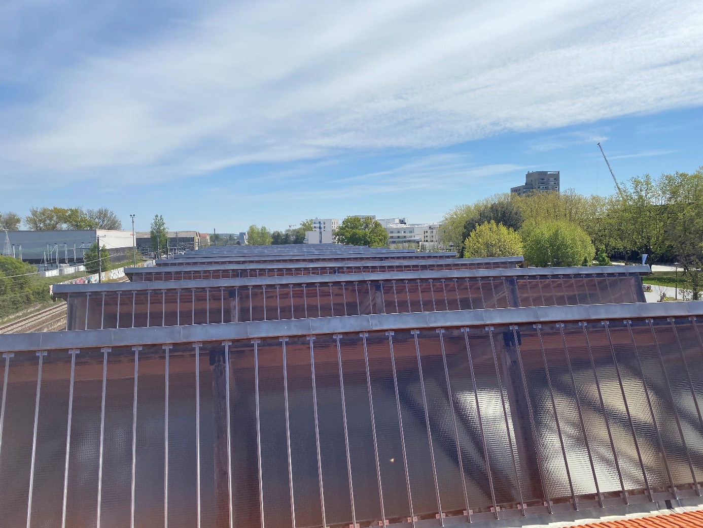 Panneaux solaires sur le toit