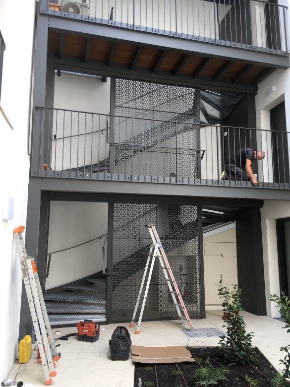 Construction en cours, Arlandes, échafaudages, travaux de rénovation